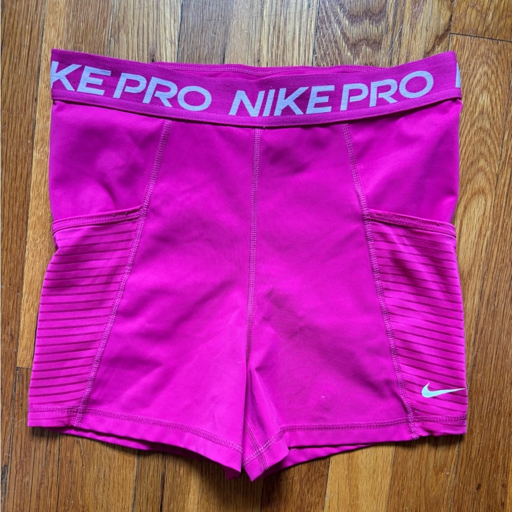 Nike Pro Pink 3 inch Athletic Shorts - flaw